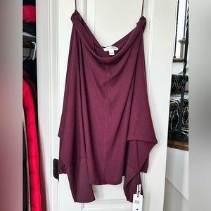 Brand new maroon off the shoulder light sweater. Treasure and Bond, size Large.